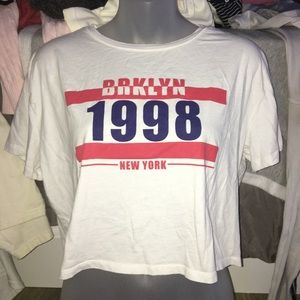 White Cropped Forever 21 Tee Size M